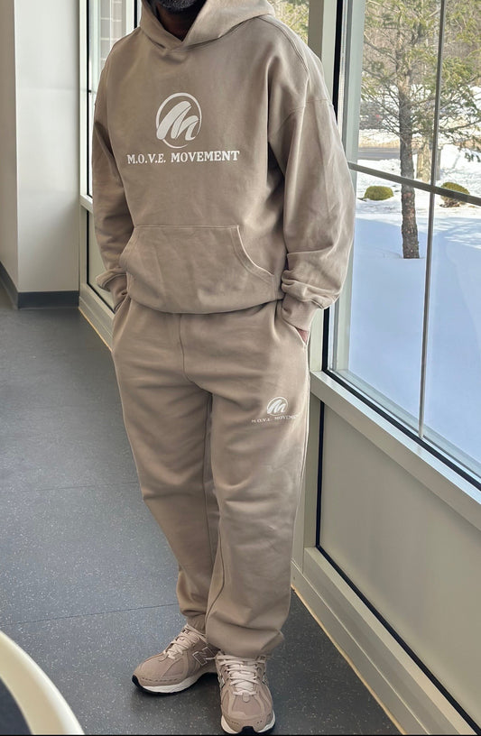 MOVE MOVEMENT LOGO SWEATSUIT