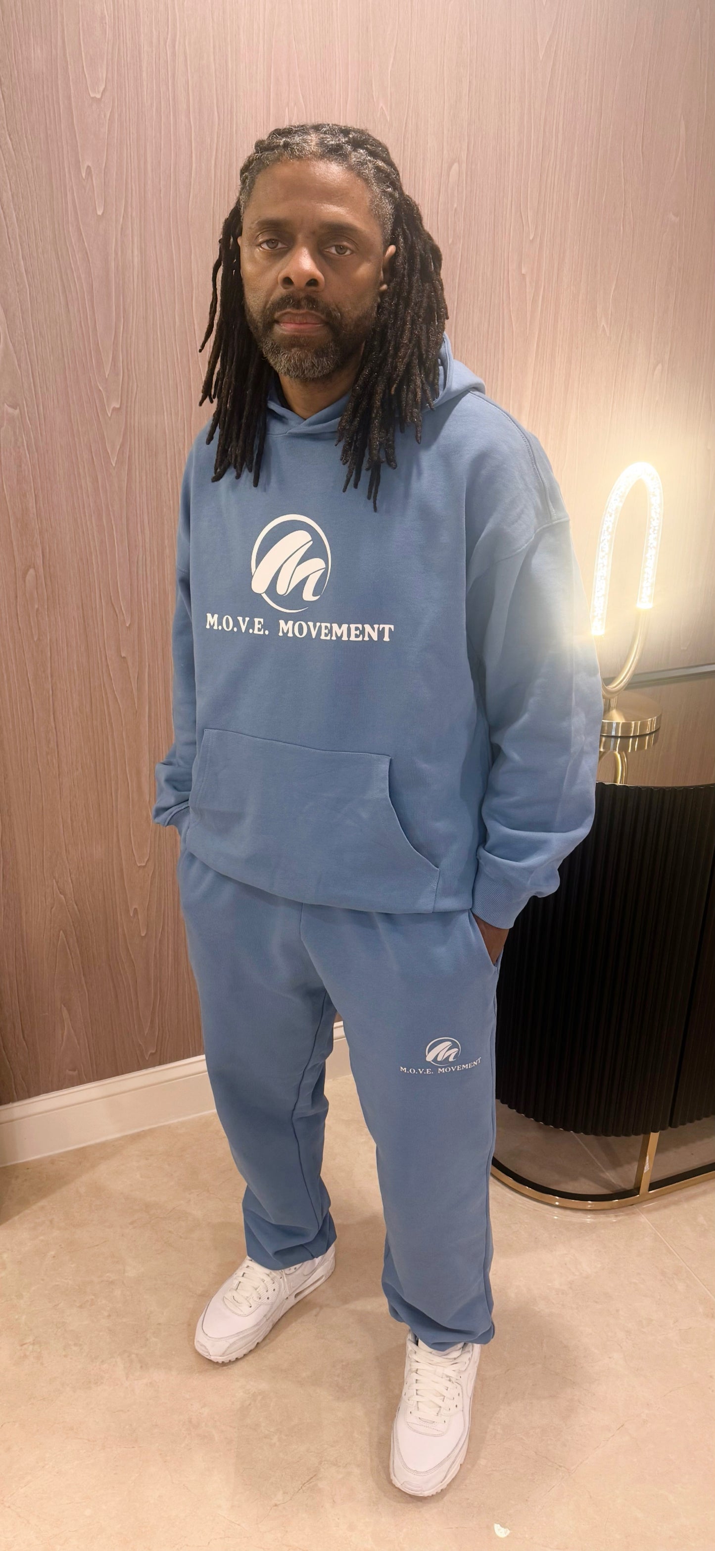 MOVE MOVEMENT LOGO SWEATSUIT