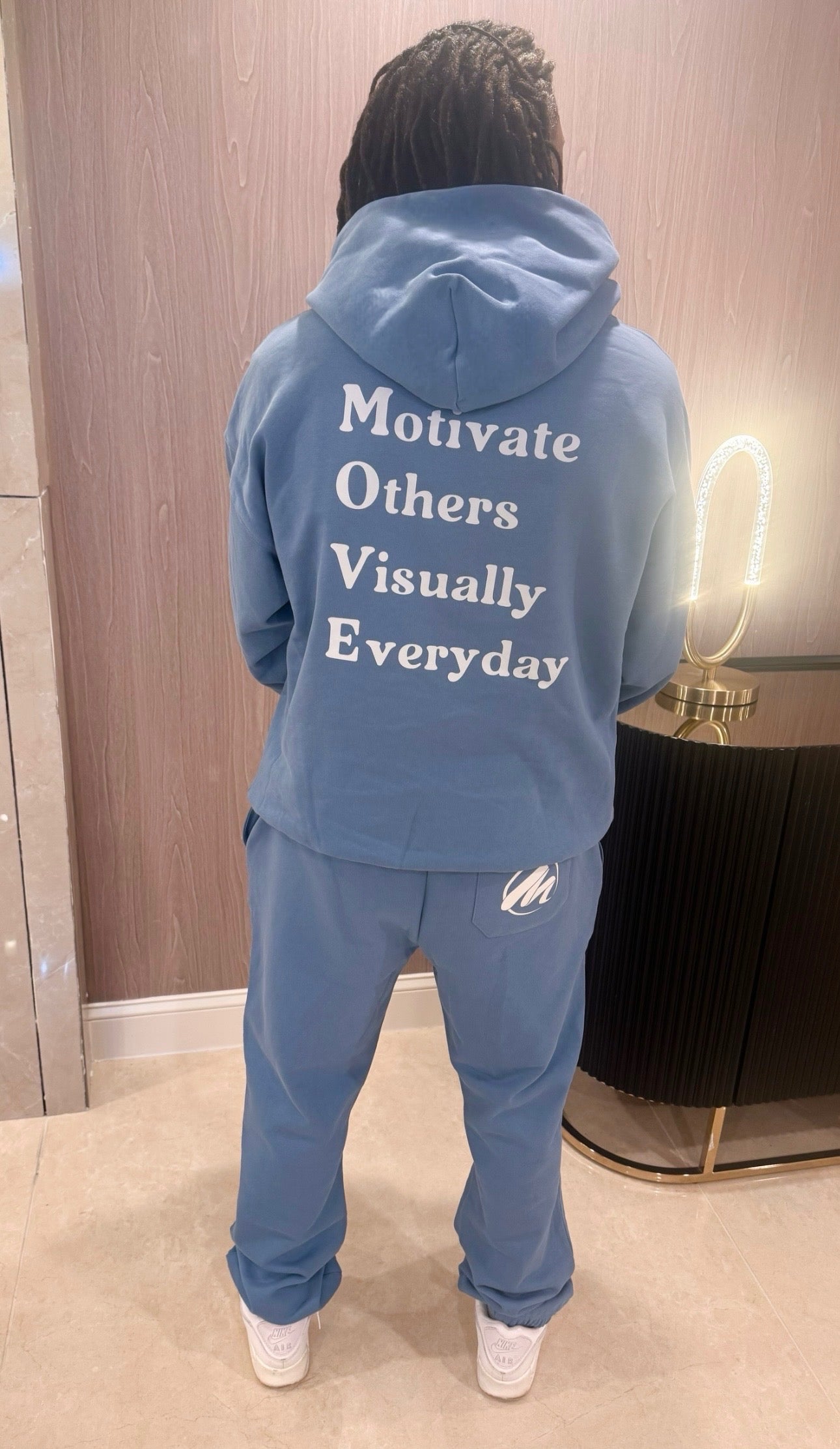 MOVE MOVEMENT LOGO SWEATSUIT